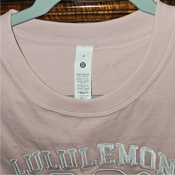 lululemon Relaxed-Fit Cotton Jersey Tee Graphic Sz 6 PKHZ Rare Sold Out Nwts!! - Picture 3 of 10